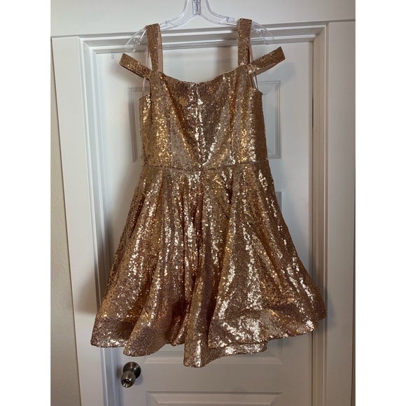 Ieena by Mac Duggal Sequined Skater Dress Rose Gold Copper Size 8 Style 49484 - Picture 5 of 13